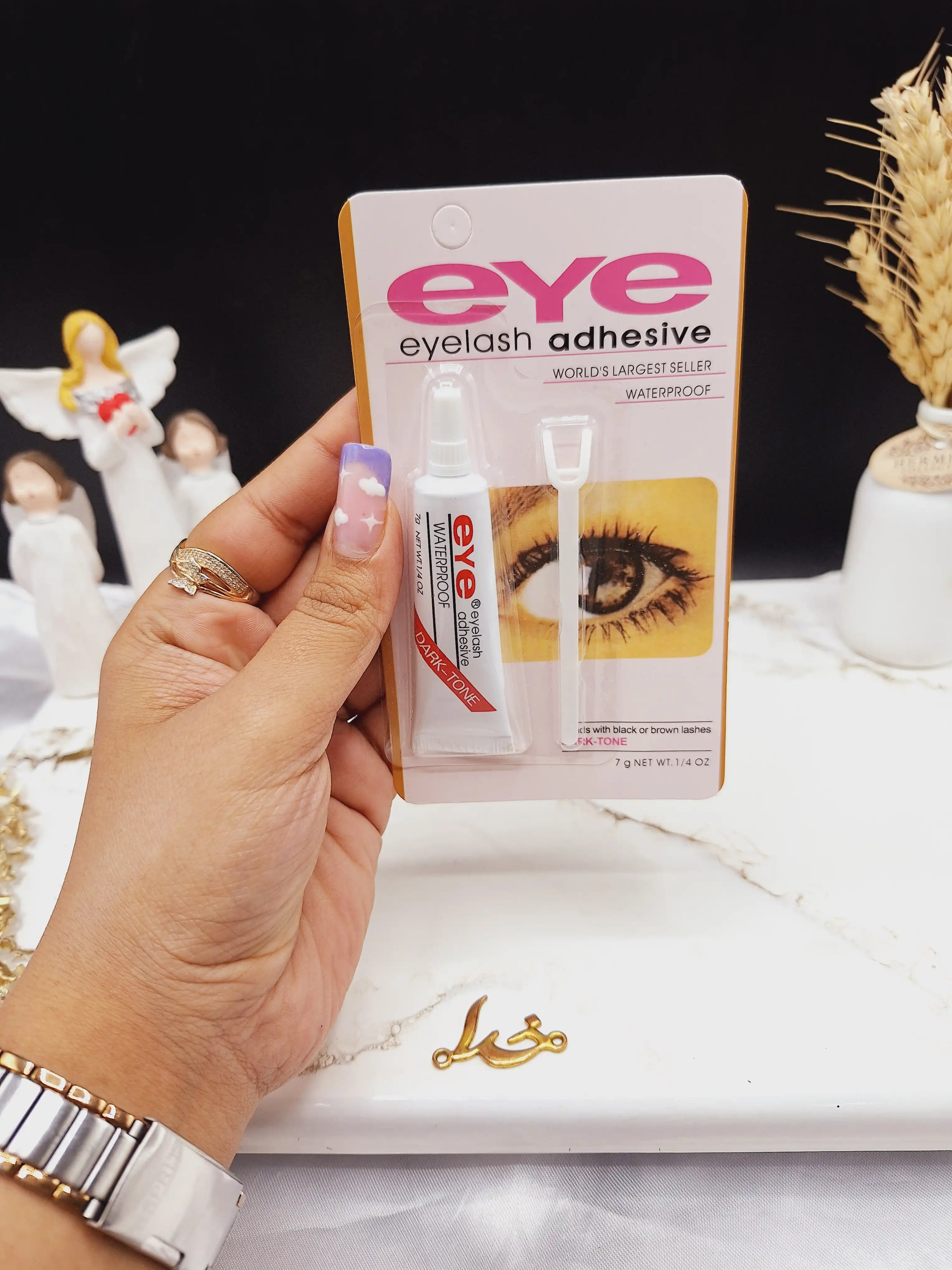 چسب مژه رنگ مشکی از برندeye ماندگاری بالا