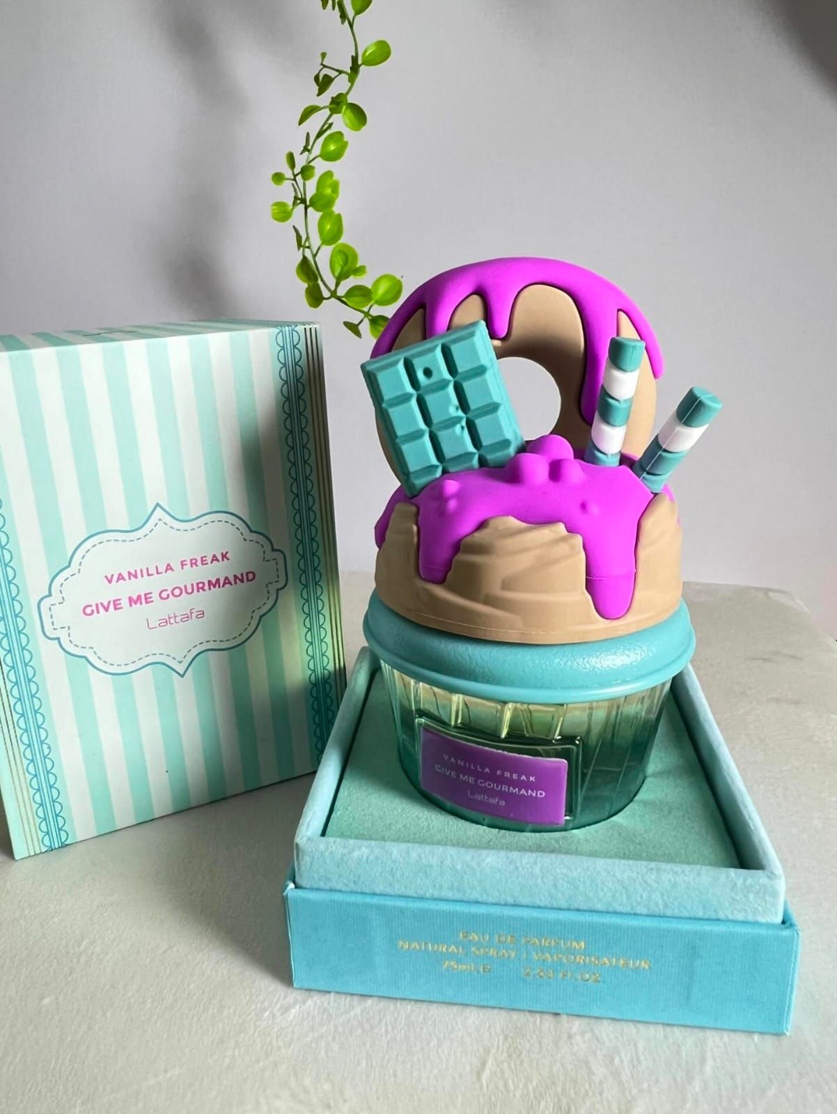 ادکلن بستنی لطافه مدل وانیلا فریک Lattafa طرح ۷۵ میلVanilla freak give me gourmand اماراتی۷۵میل